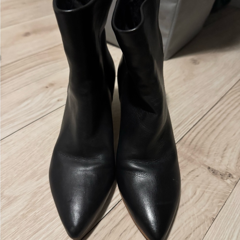 Dolce Vita Sleek Black Ankle Booties